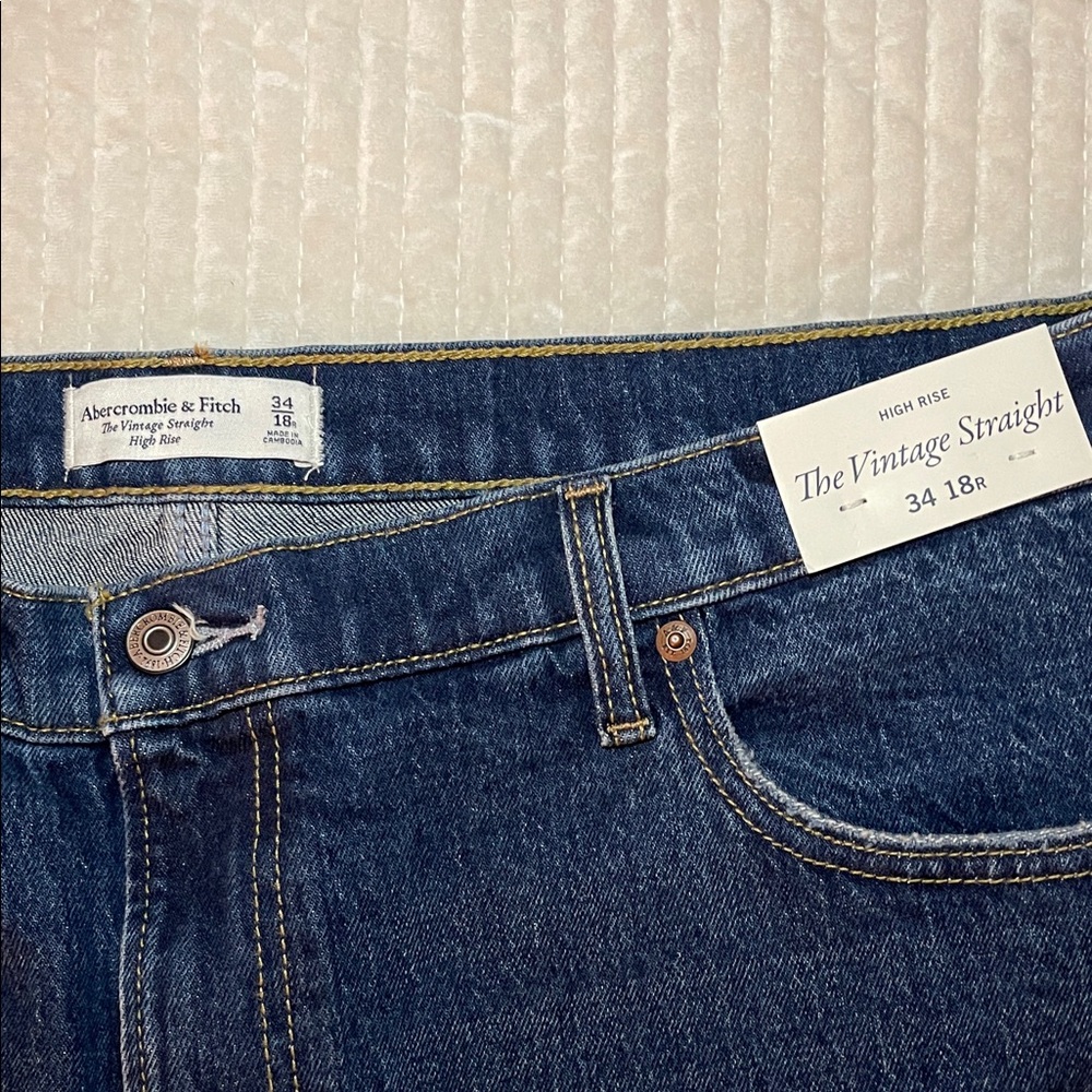 Abercrombie & Fitch Dark Blue Vintage Straight Jeans